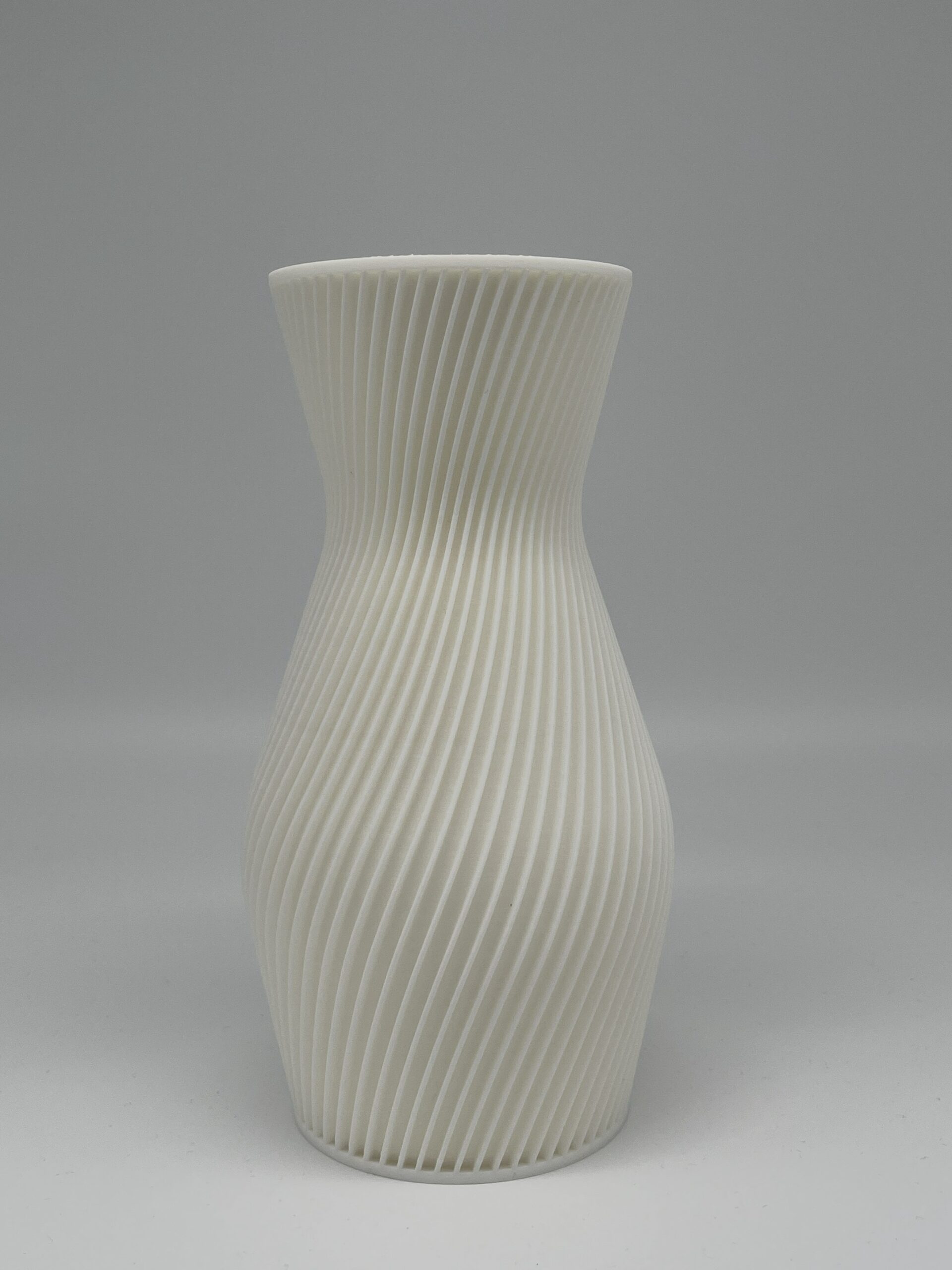 Spirit Sixty Vase – Design trifft auf moderne 3D-Ästhetik – Bild 2